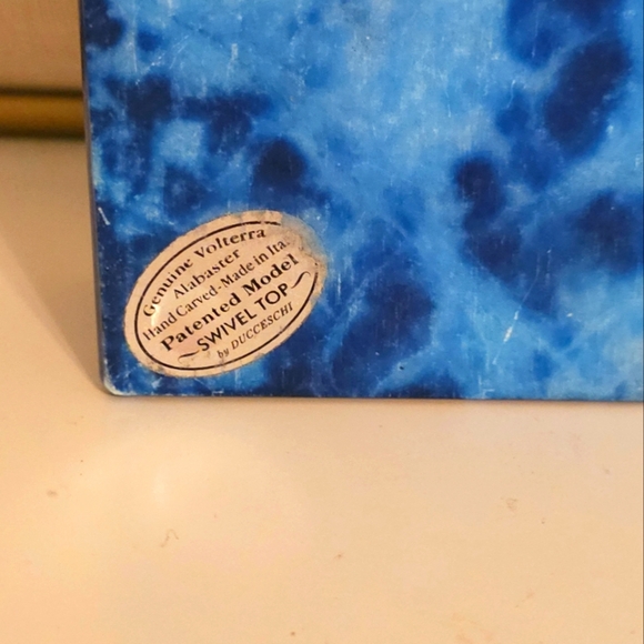 Genuine Volterra Alabaster Italian Swivel Top Trinket Box Flat Square Blue MCM - Picture 6 of 7